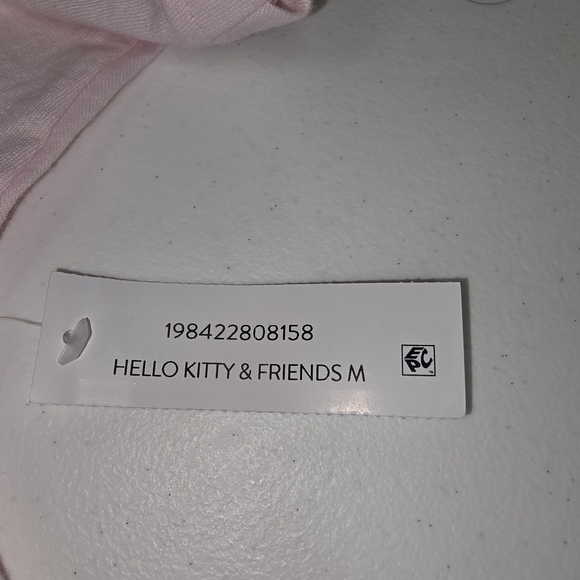 Hello Kitty and Friends Rainbow Graphic T-Shirt Light Pink‎ Size Med Cute NWT - Picture 5 of 5